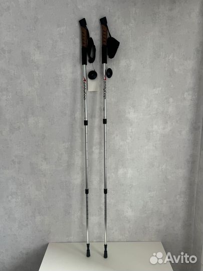 Треккинговые палки новые (две штуки)