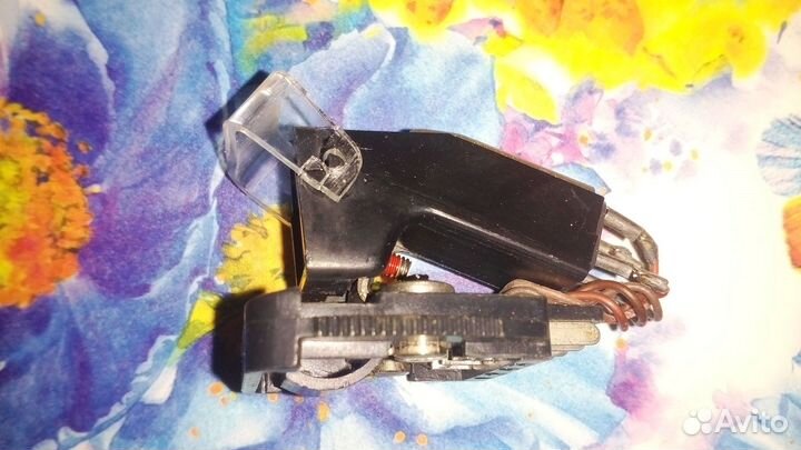 Головка звукоснимателя гзм 105 мд без иглы