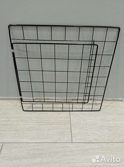 Вольер с дверкой