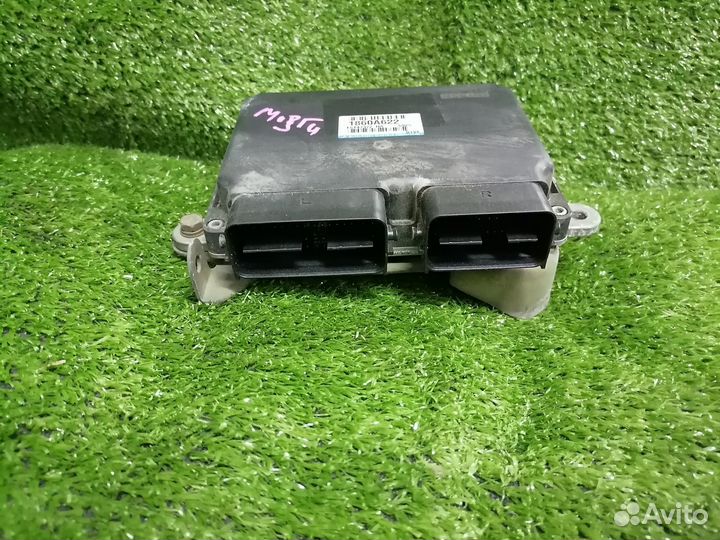 Блок управления двигателем 4B12 1860A622 Mitsubish