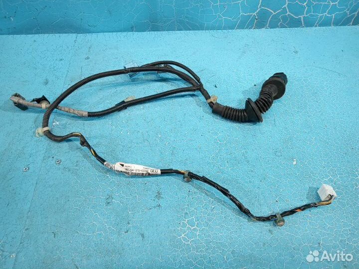 Проводка двери задняя левая Honda Civic 5D R18A2