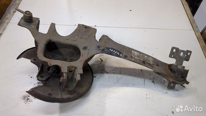 Ступица (кулак, цапфа) правая задняя Volvo XC60