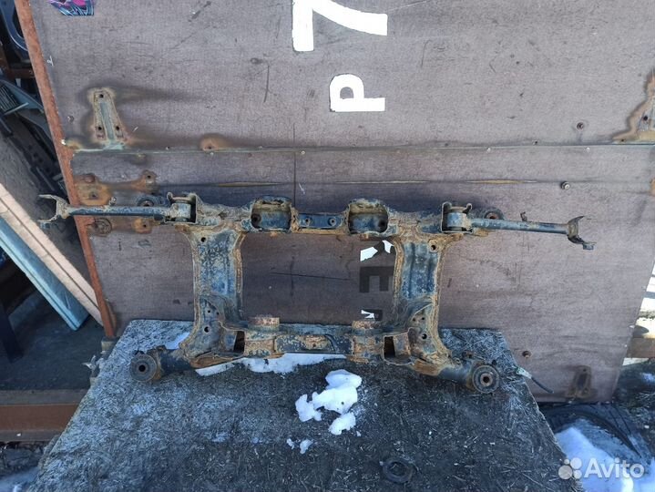 Балка задняя для Suzuki Grand Vitara 2005-2015