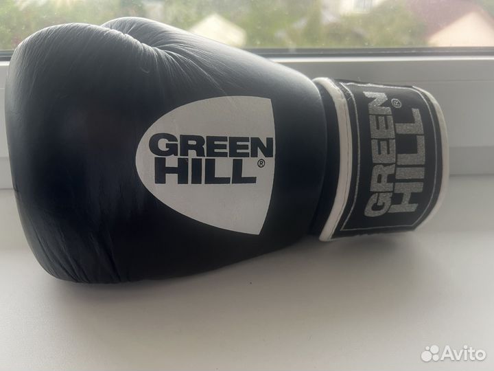 Боксерские перчатки green hill 12 oz