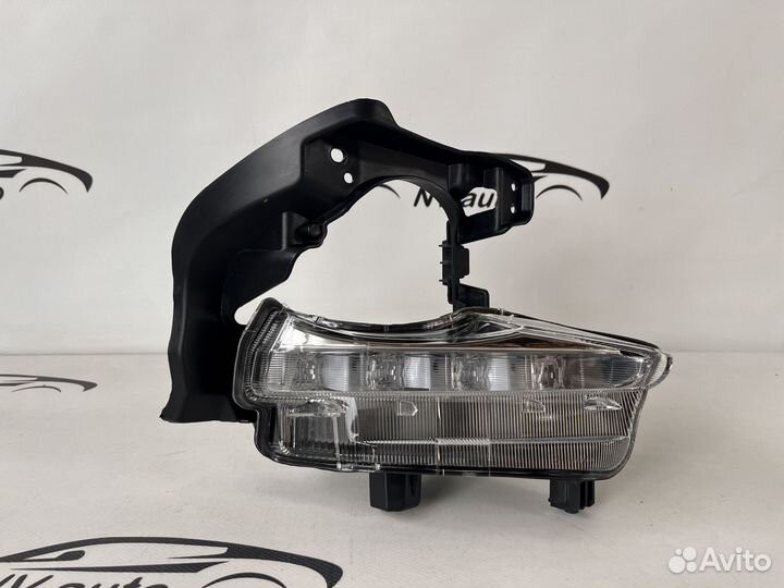 Toyota highlander 3 лед дхо правая 13-15