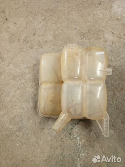 Ford focus 2 расширительный бачок