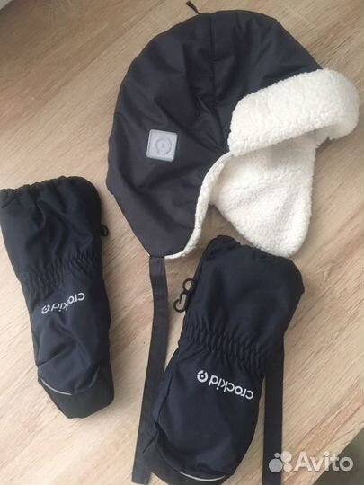 Варежки и шапка крокид