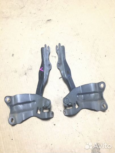 Петли капота Mazda 3 BL Мазда 3 бл