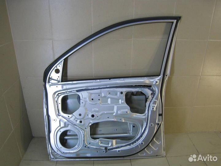 Дверь передняя правая KIA Picanto (BA) 2010