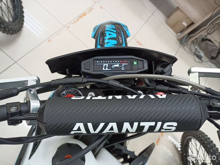 Мотоцикл Avantis Enduro EFI Exclusive BB300