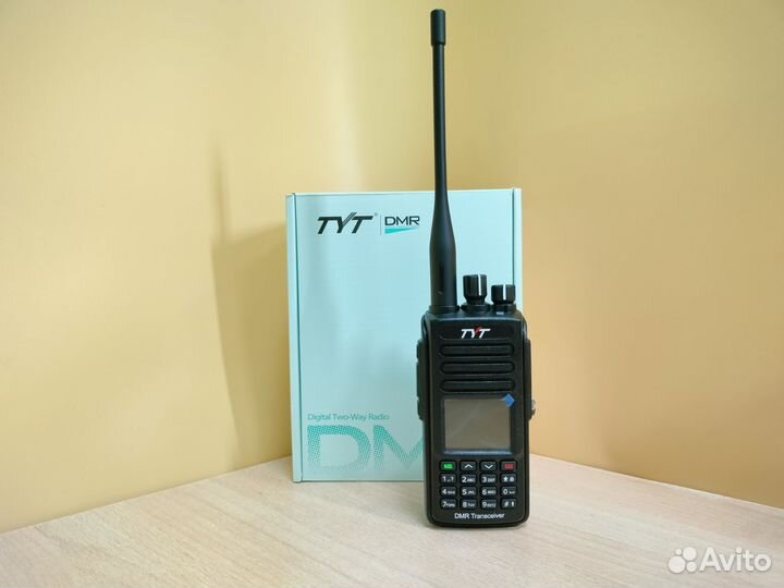 Рация TYT MD-UV390 DMR AES-256 10 Ватт АКБ 3600