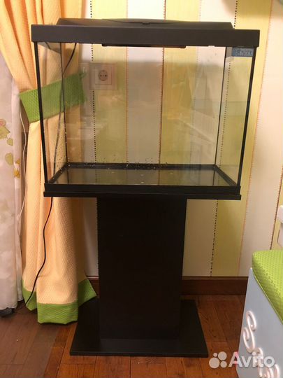 Аквариум с тумбой 80 л и все для запуска аквариума