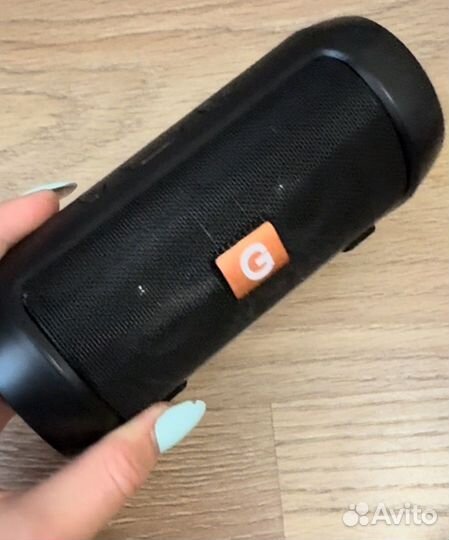 Портативная колонка