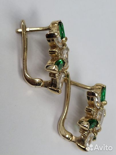 Золотые серьги