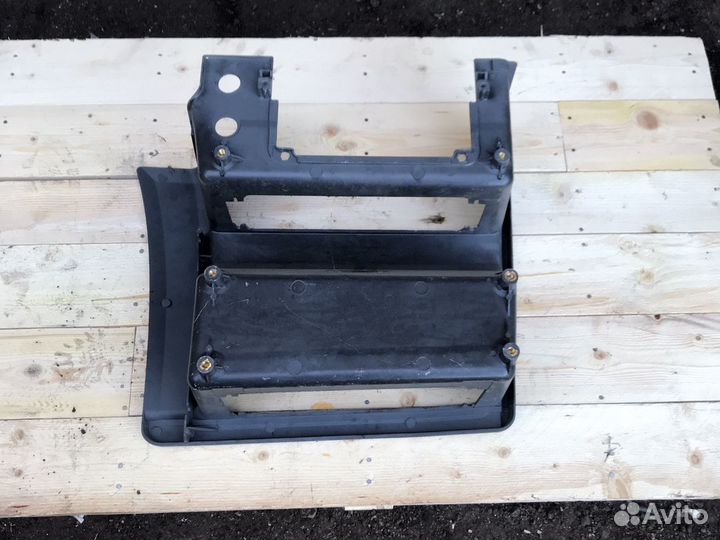 Подножка Mercedes Benz Actros