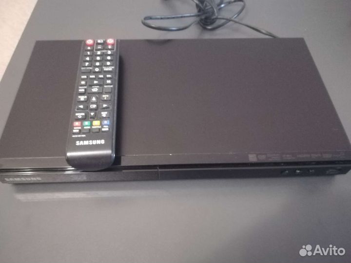 Blue ray плеер Samsung с функцией Smart TV