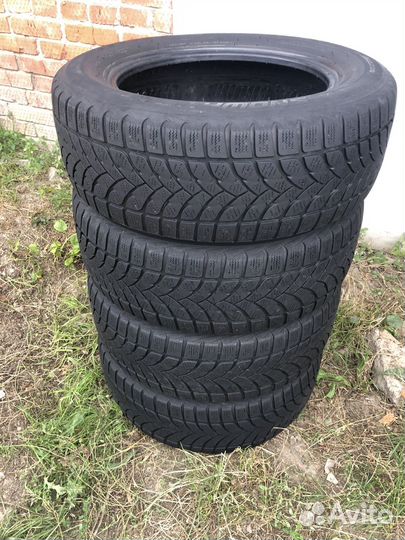 Lassa Snoways 215/60 R16 95T