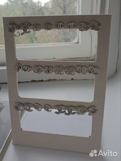 Пусеты гвоздики Шанель