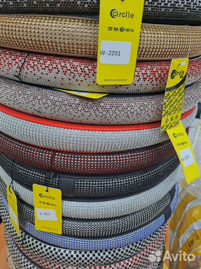 Оплетка на руль со стразами