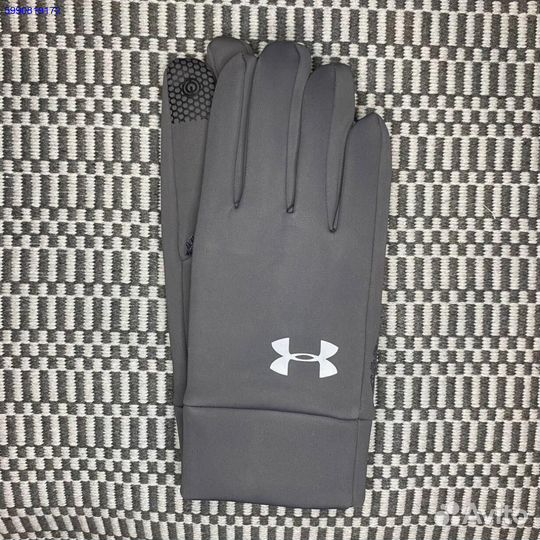 Перчатки Under Armour