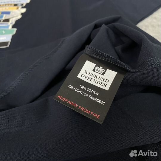 Футболка Weekend Offender