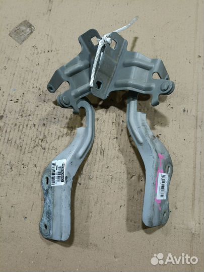 Петля капота Nissan X-trail NT31