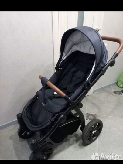 Прогулочная коляска tutis aero sport