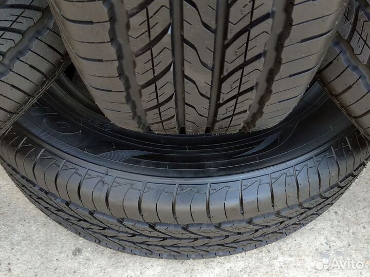 Toyo Open Country U/T 225/65 R17 102H