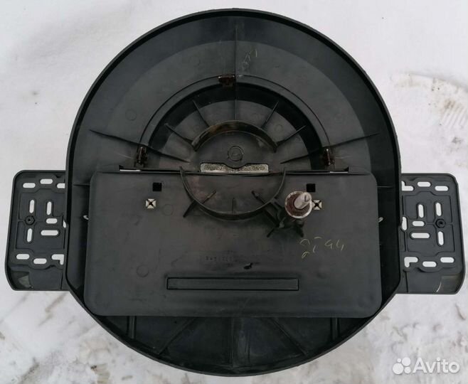 Накладка для крепления номера на Hummer H2