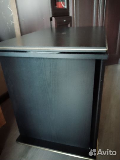 Столик под тв б/у