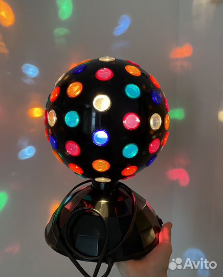 Вращающийся светодиодный диско-шар