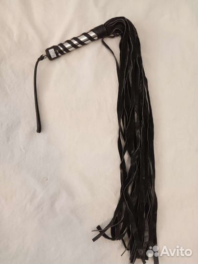 Плеточка для животных Кожа