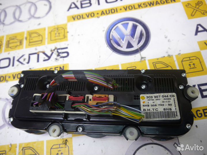 Блок управления климатом Фольксваген Пассат Б6