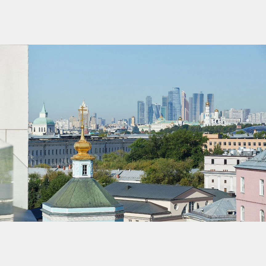 3-к. апартаменты, 107 м², 6/7 эт.