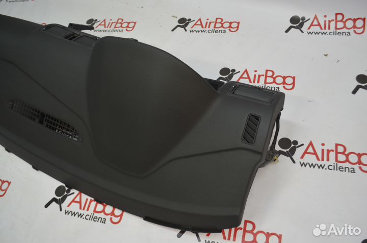 Торпедо панель приборов Skoda Octavia Tour