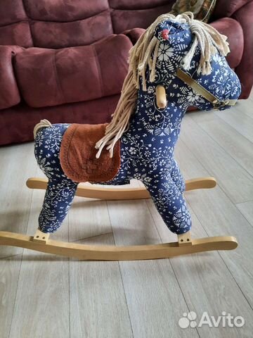 Качалка лошадь