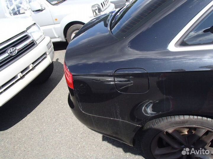 Крыло заднее правое Audi A4 B7