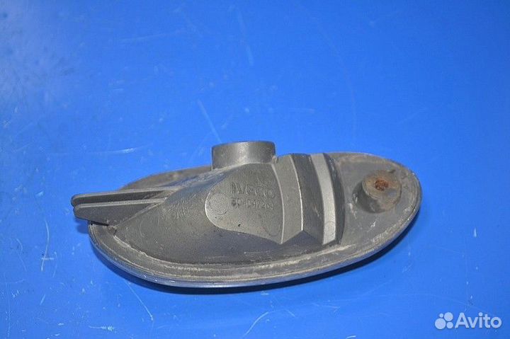 Салонный осветитель iveco Stralis (01.02)