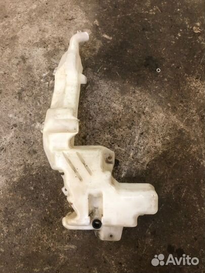 Бачок омывателя Honda Crv 3 2008