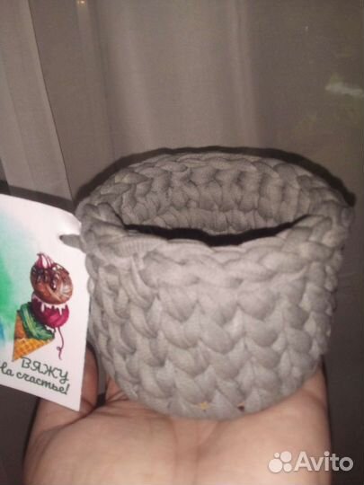 Корзина вязаная