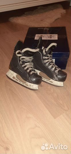 Коньки хоккейные bauer 32р