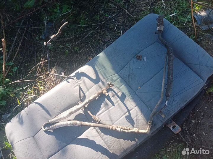 Трубка гура Ford Mondeo 4