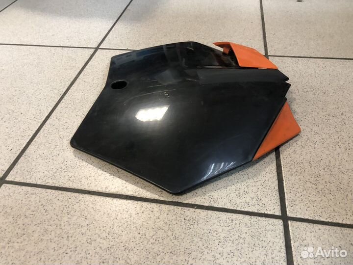 Щиток под номер KTM SX-F