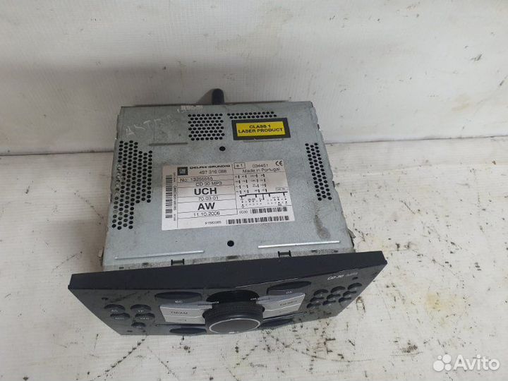 Магнитола Опель Astra H хэтчбек Z13DTH 2007