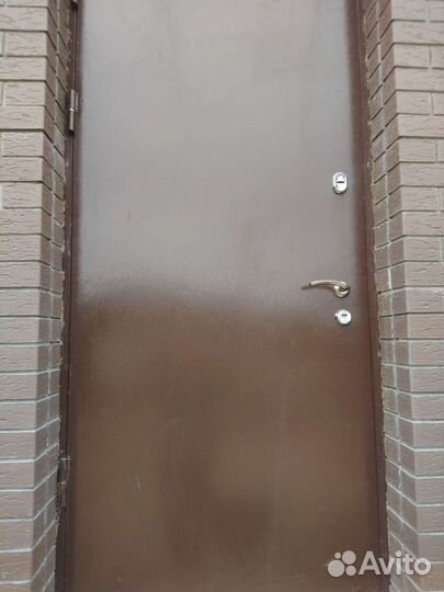 Дверь входная металлическая с терморазрывом