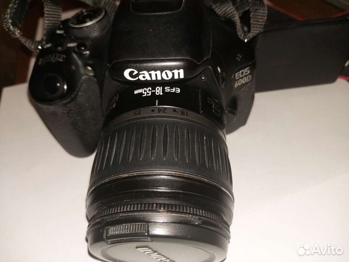 Зеркальный фотоаппарат canon 600d