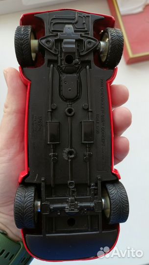 Модель автомобиля Maisto Chevrolet SSR Concept