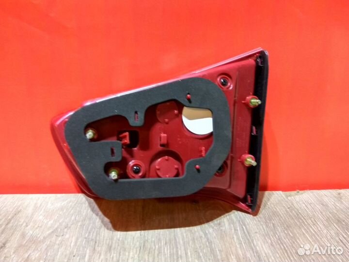 Фонарь левый Kia Sportage 3 SL