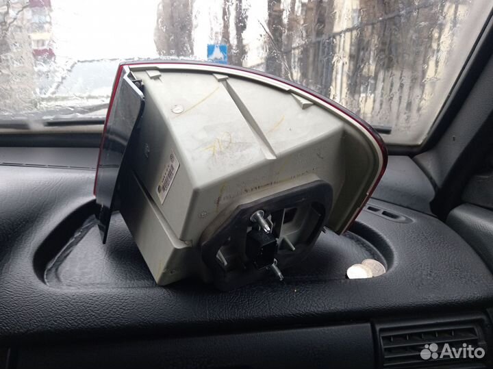 Задние фонари volkswagen jetta