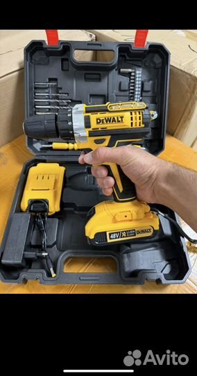 Шуруповерт dewalt